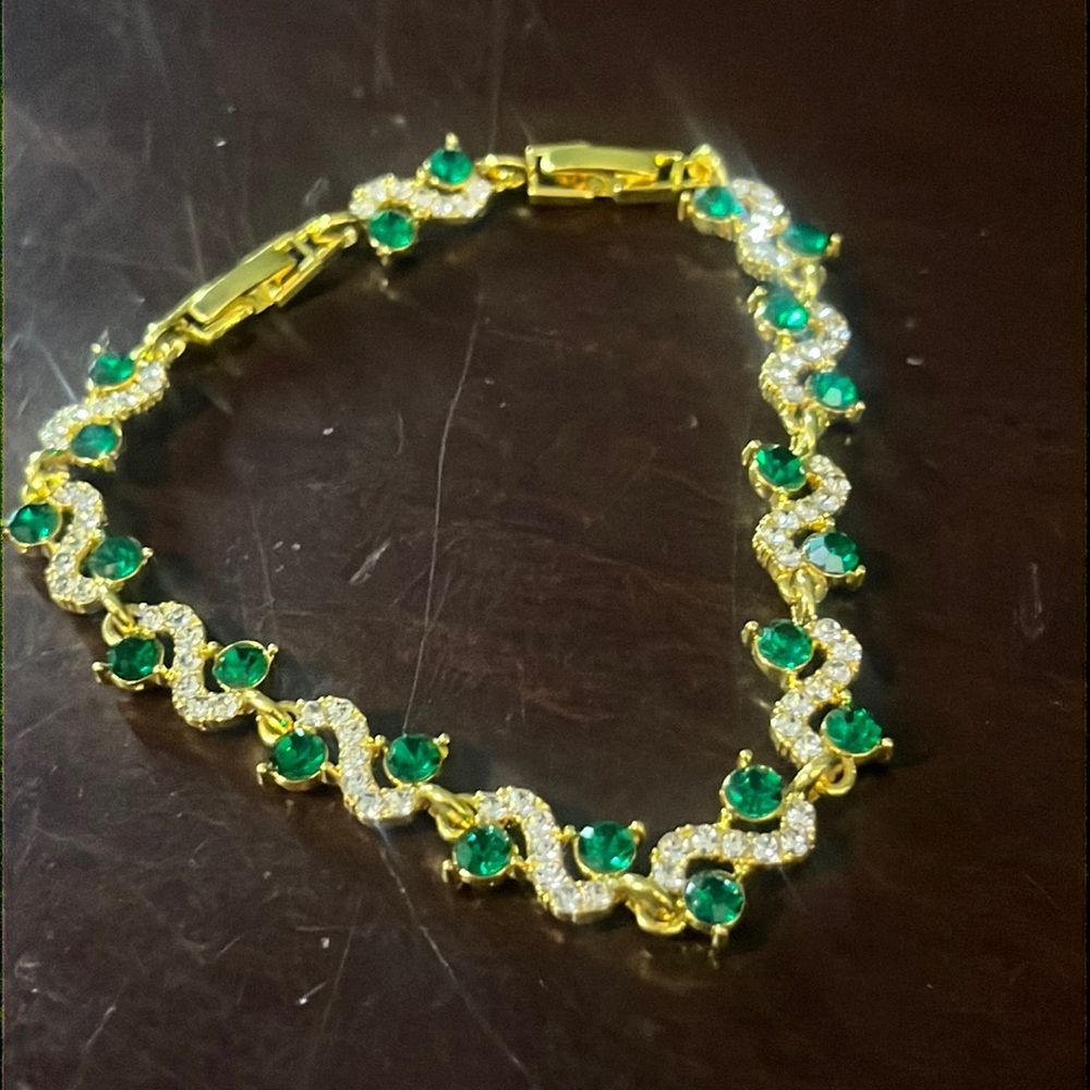 Women’s bracelet